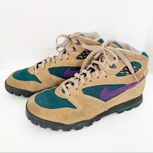 acg boots foot locker